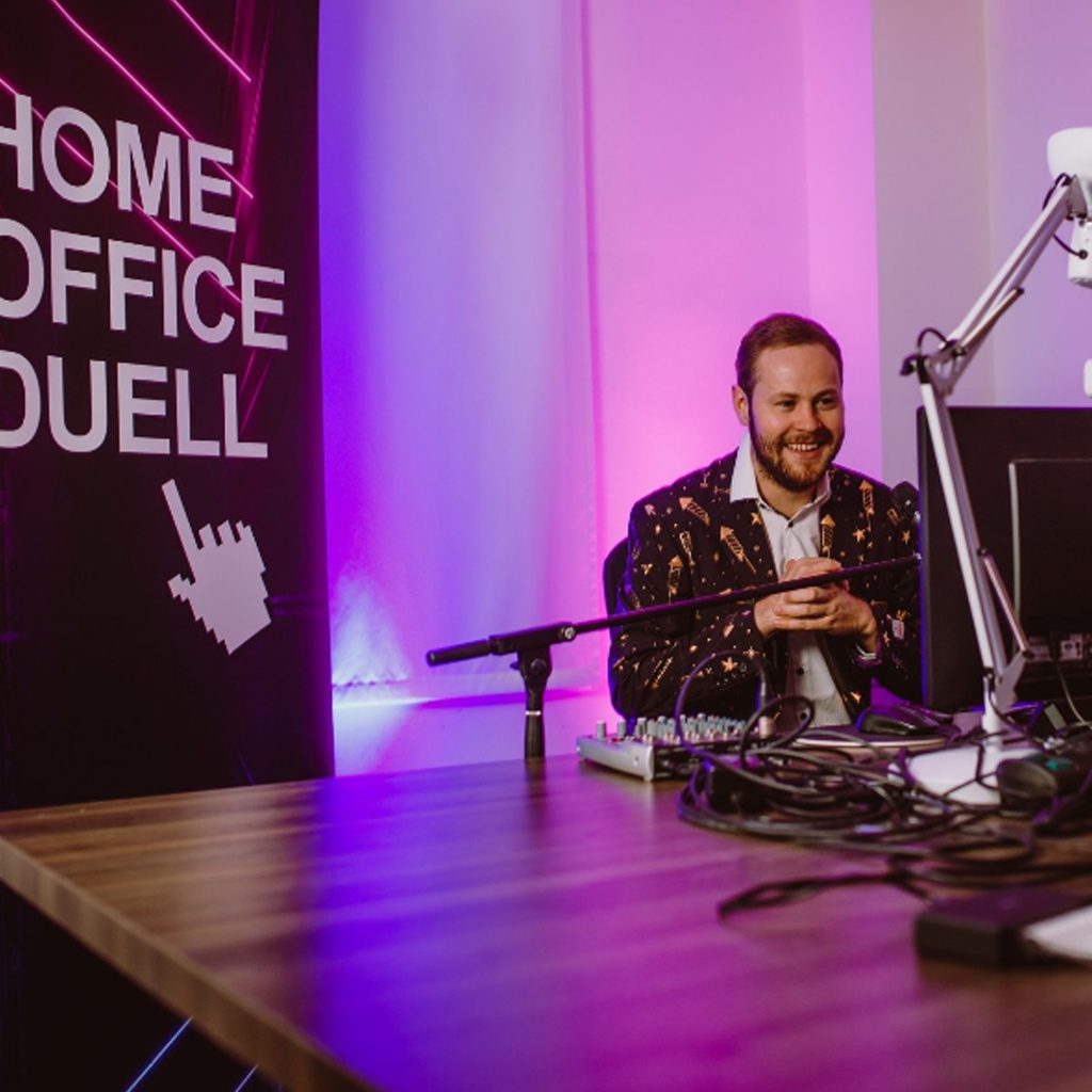 Home Office Duell goes Fastelovend